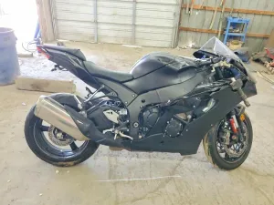2025 KAWASAKI ZX1002 M