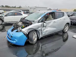 2012 NISSAN LEAF