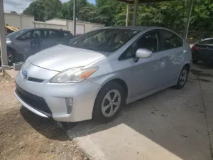 2015 TOYOTA PRIUS