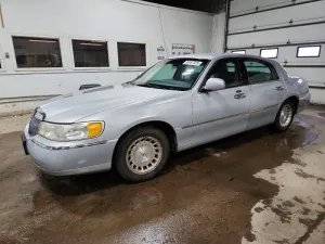 1999 LINCOLN TOWNCAR