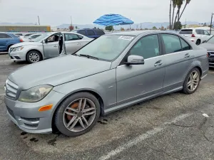 2012 MERCEDES-BENZ C-CLASS