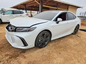 2025 TOYOTA CAMRY