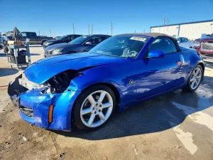 2005 NISSAN 350Z