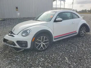 2018 VOLKSWAGEN BEETLE