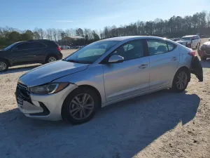 2017 HYUNDAI ELANTRA
