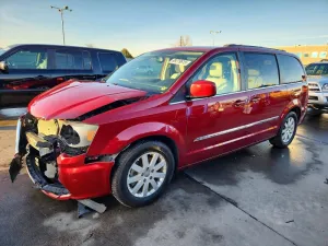 2013 CHRYSLER MINIVAN