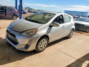 2016 TOYOTA PRIUS
