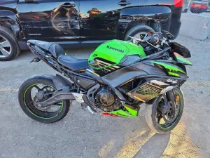 2020 KAWASAKI EX650 M