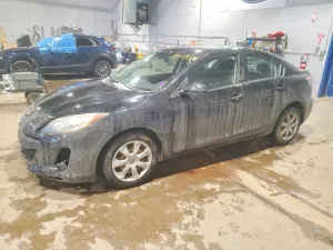 2013 MAZDA 3