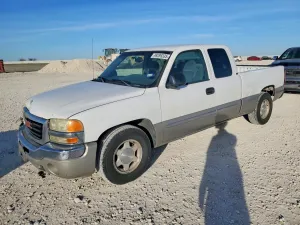 2004 GMC SIERRA