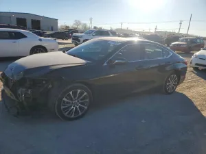 2019 LEXUS ES350