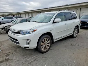 2013 TOYOTA HIGHLANDER
