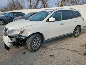 2016 NISSAN PATHFINDER