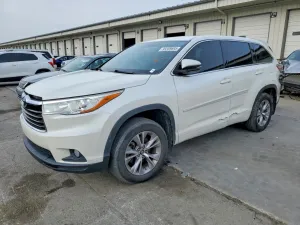 2016 TOYOTA HIGHLANDER