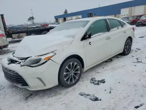 2017 TOYOTA AVALON