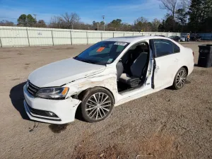 2016 VOLKSWAGEN JETTA