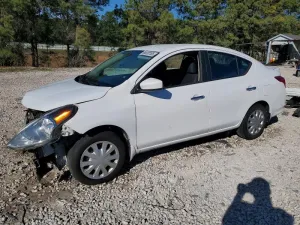 2019 NISSAN VERSA