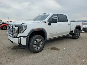 2024 GMC SIERRA
