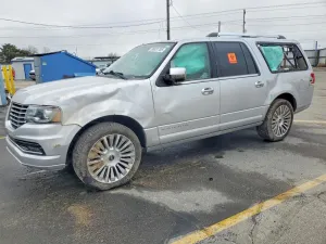 2016 LINCOLN NAVIGATOR