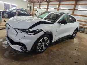 2023 FORD MUSTANG MACH-E