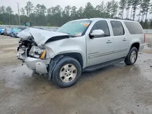 2011 CHEVROLET SUBURBAN