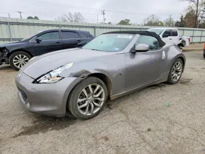 2010 NISSAN 370Z