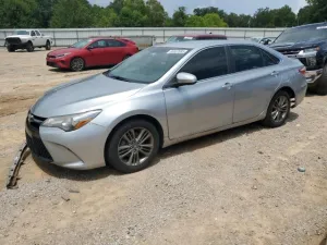 2017 TOYOTA CAMRY