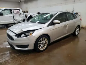 2016 FORD FOCUS