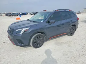 2022 SUBARU FORESTER
