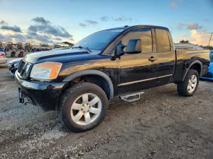 2012 NISSAN TITAN