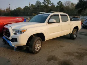 2018 TOYOTA TACOMA