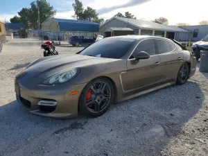 2011 PORSCHE PANAMERA