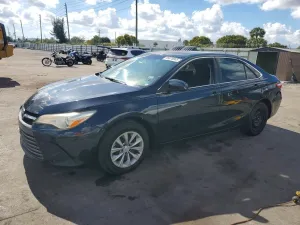 2015 TOYOTA CAMRY