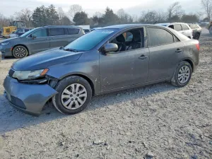 2013 KIA FORTE