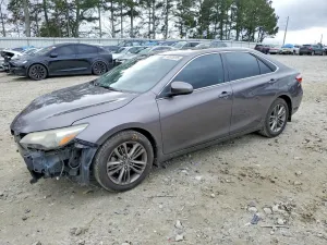 2016 TOYOTA CAMRY