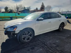 2014 VOLKSWAGEN PASSAT