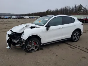 2024 ALFA ROMEO STELVIO