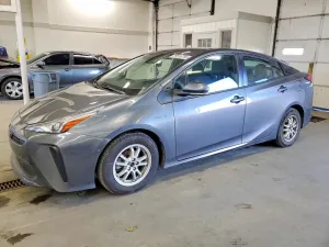2021 TOYOTA PRIUS