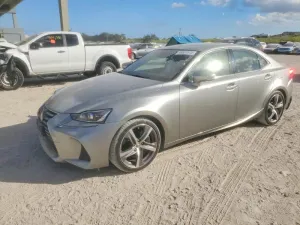 2018 LEXUS IS