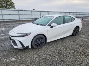 2025 TOYOTA CAMRY