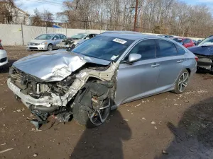 2019 HONDA ACCORD