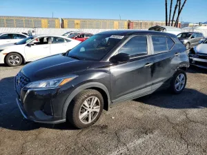 2023 NISSAN KICKS