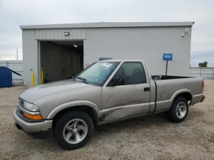 2002 CHEVROLET S10