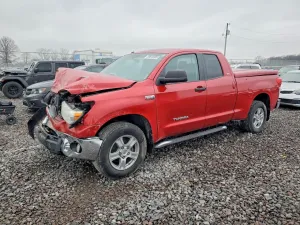2012 TOYOTA TUNDRA