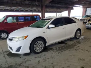 2013 TOYOTA CAMRY