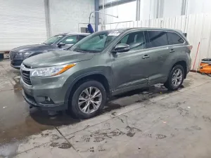 2015 TOYOTA HIGHLANDER