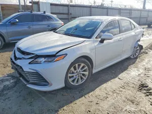 2024 TOYOTA CAMRY