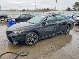 2020 TOYOTA CAMRY