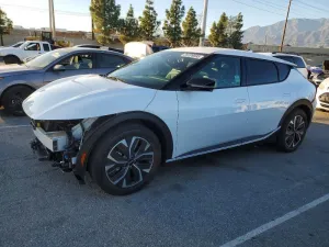 2024 KIA EV6 LIGHT