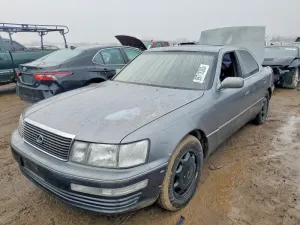 1993 LEXUS LS400